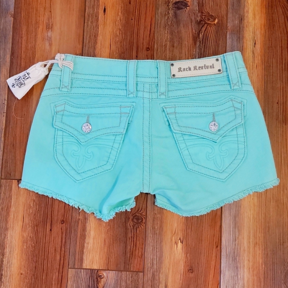 Rock Revival shorts